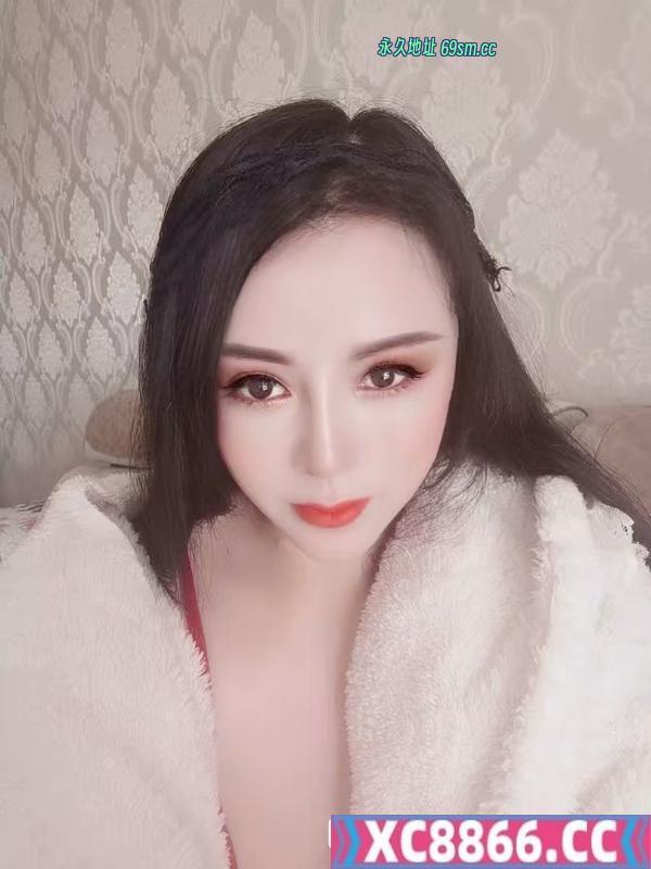 开发区少妇一线天