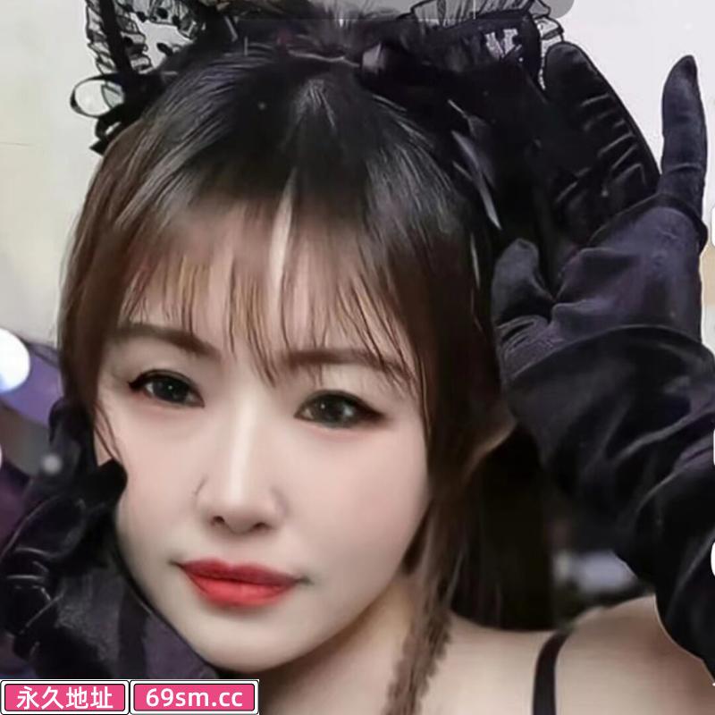 二张巨乳