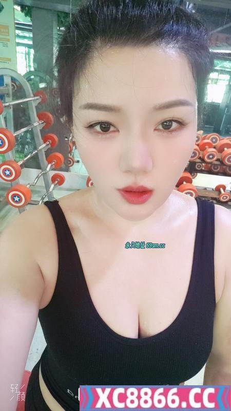 官渡丰满少妇灵儿