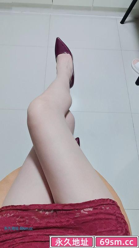 长腿性感美女
