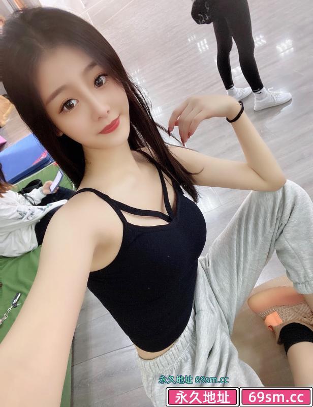 顶流服务妹妹草莓