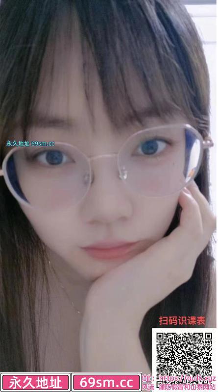 武汉文静女孩