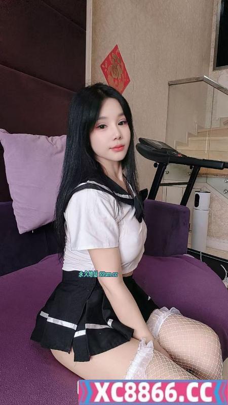 南站白嫩妹妹