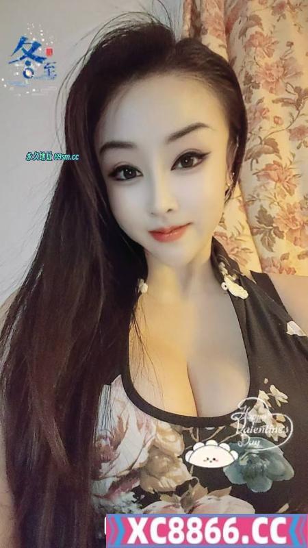大胸身材好颜值妹子