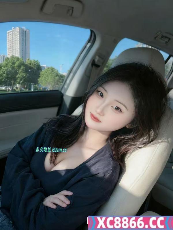 D胸三点粉嫩妹妹