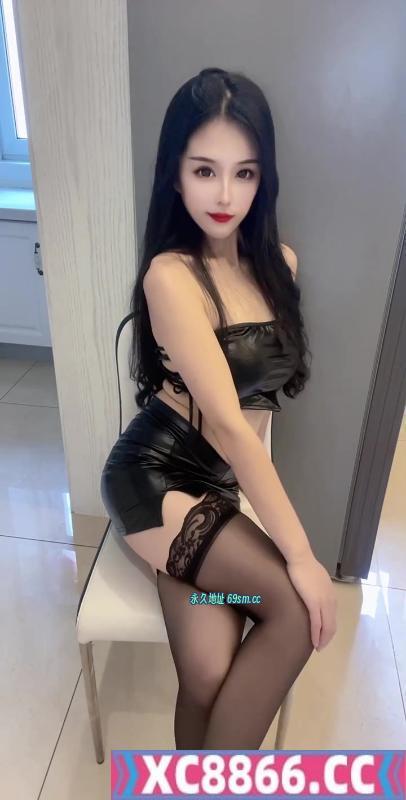 黑丝大长腿楠楠