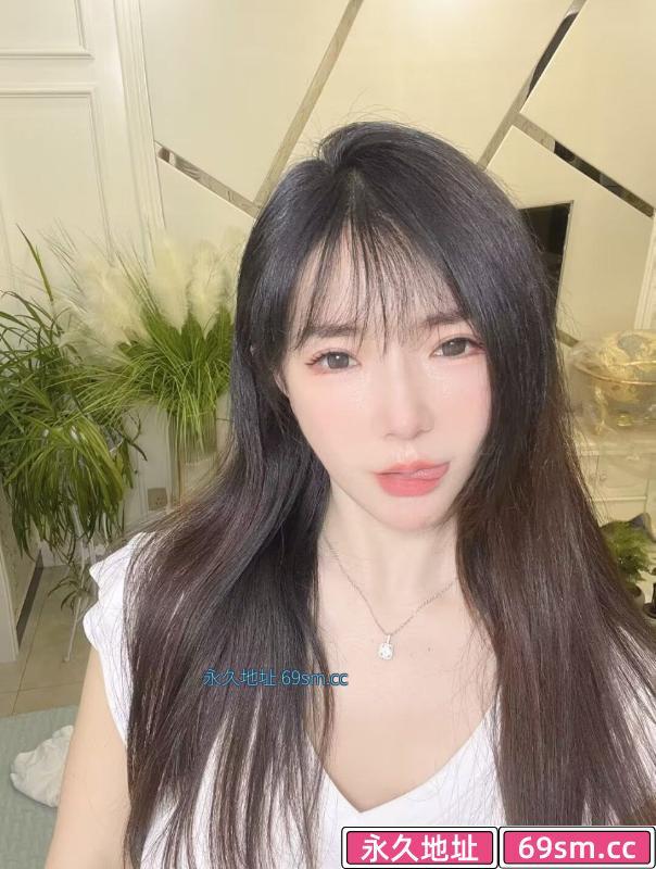 火辣G奶妹子
