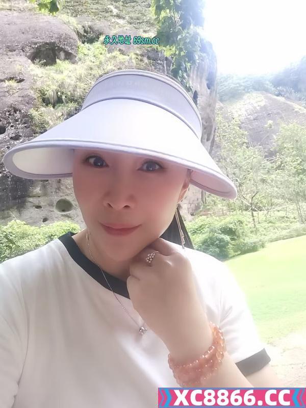 岛内熟女丽影