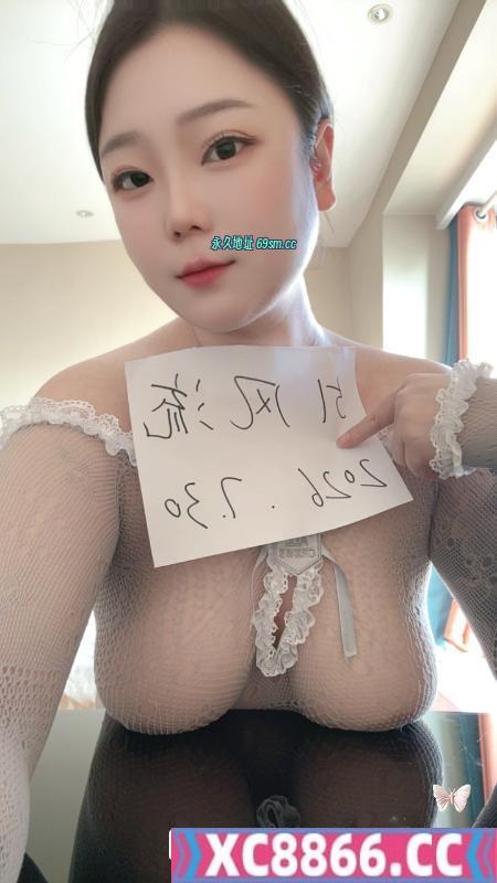 大胸喷水穴紧妹妹