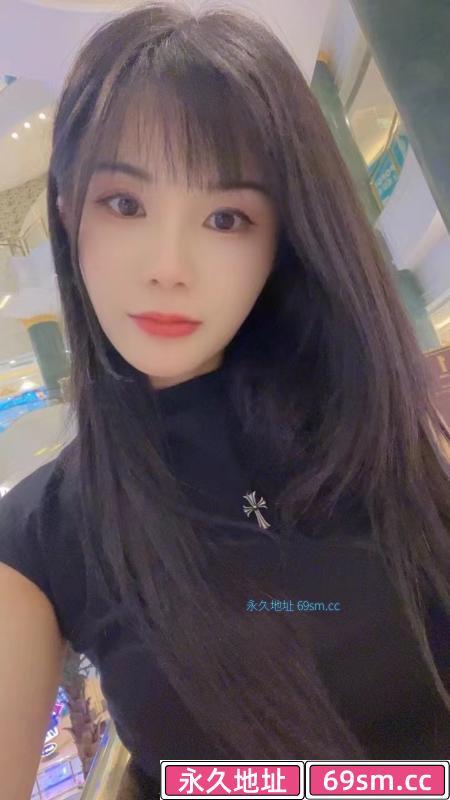 性感黑丝妹子