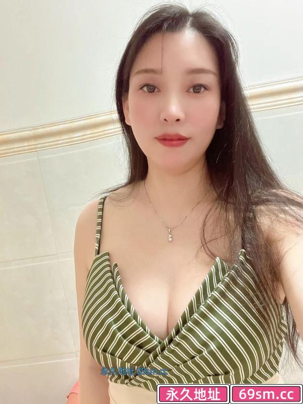 白云风骚大胸