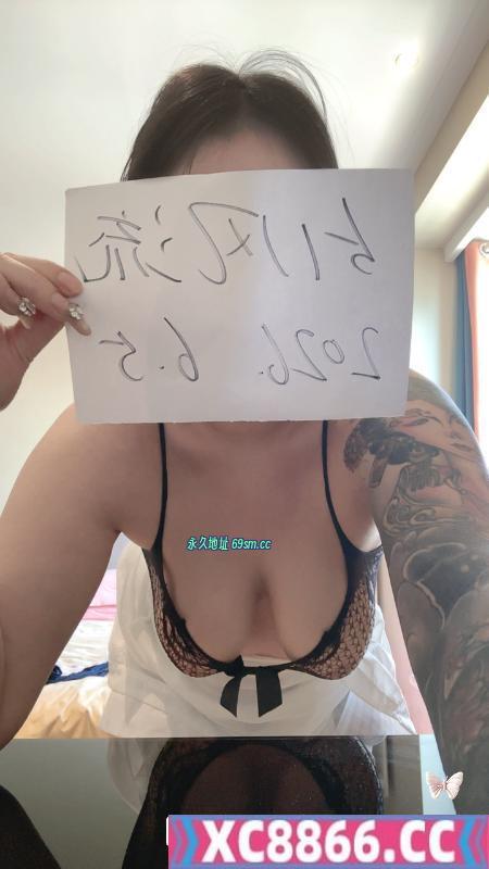 喷水大胸年轻妹妹