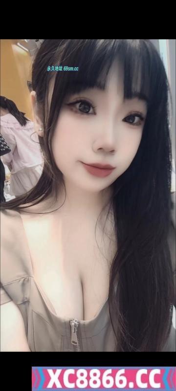大胸樱桃