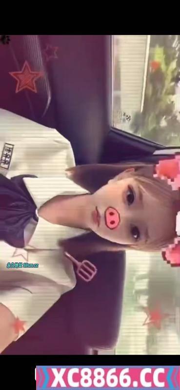 三点粉良家小妹妹