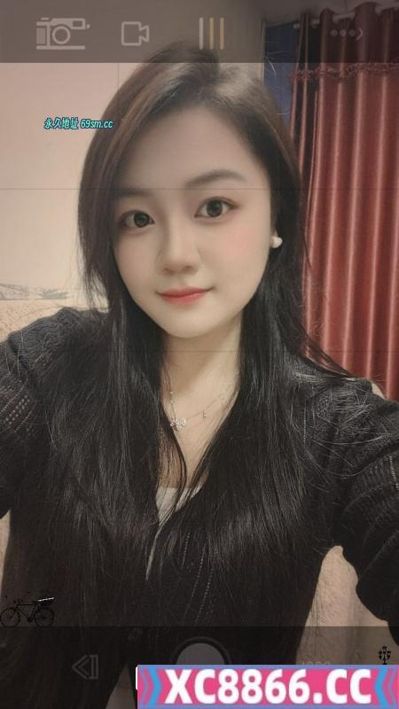 清纯反差妹