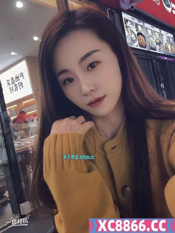 性感大长腿少妇夕阳