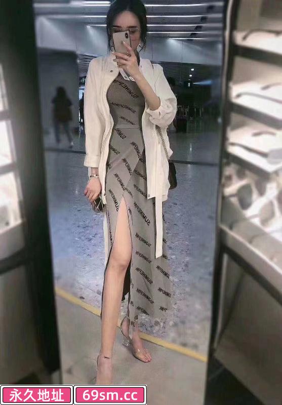 白云D胸小凤仙