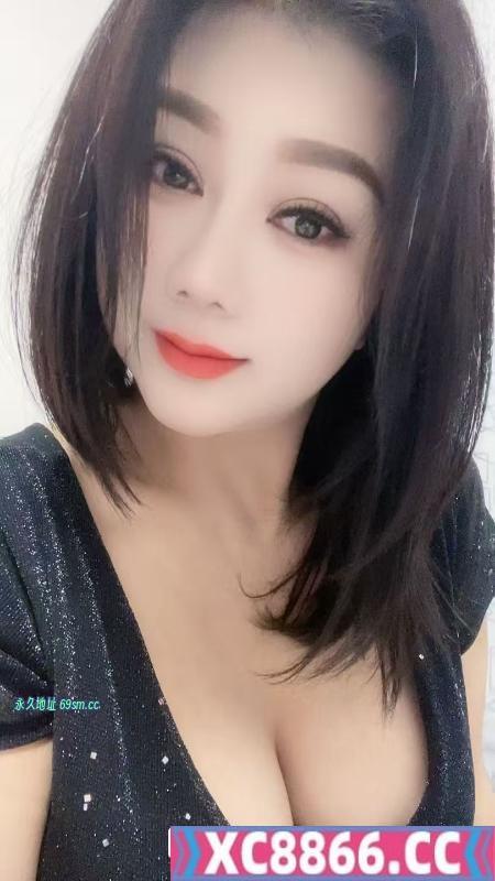 返食老情人D杯素素