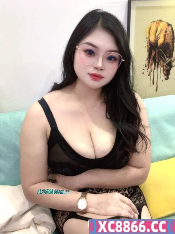 天然F奶雪莉老师