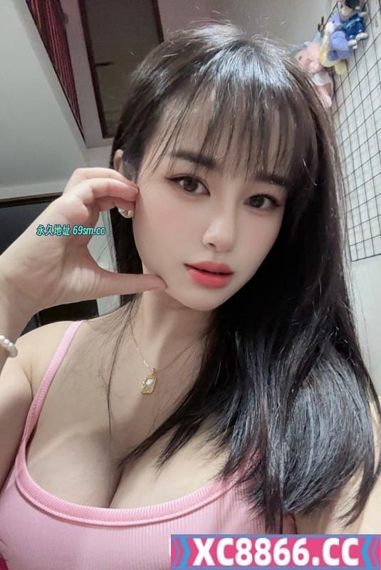 龙岗巨乳气质美女