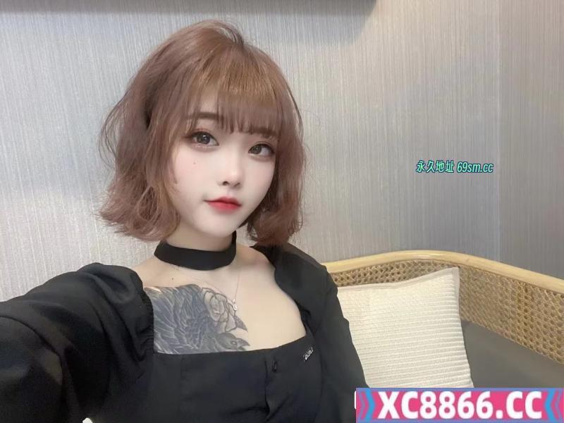 雨花萝莉小美女
