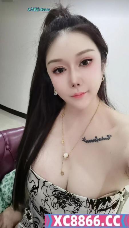 SM大胸翘臀美少妇