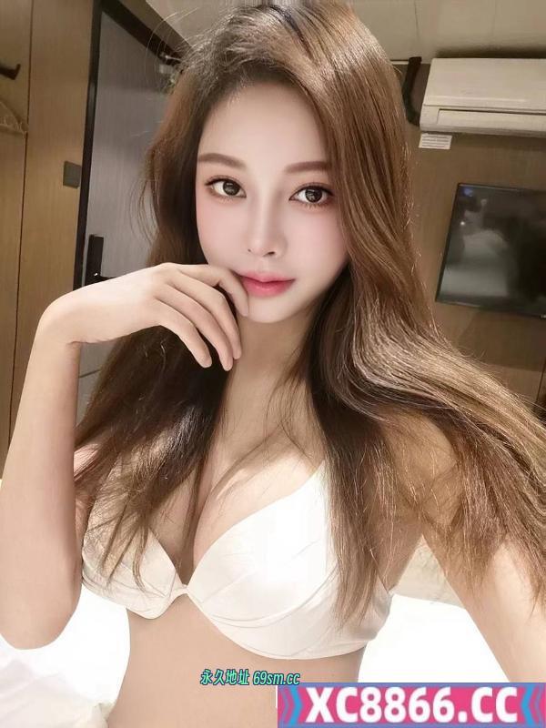 白云医美小护士金善恩