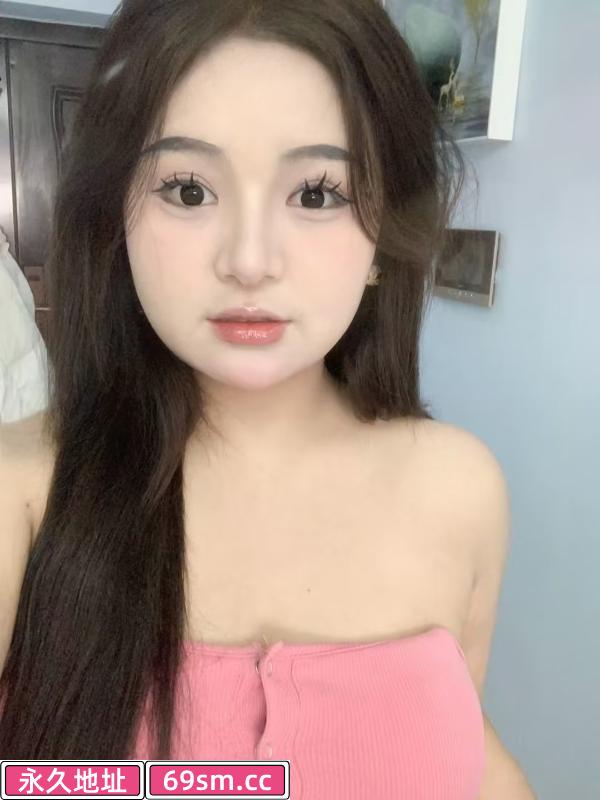 汉阳微坦美女