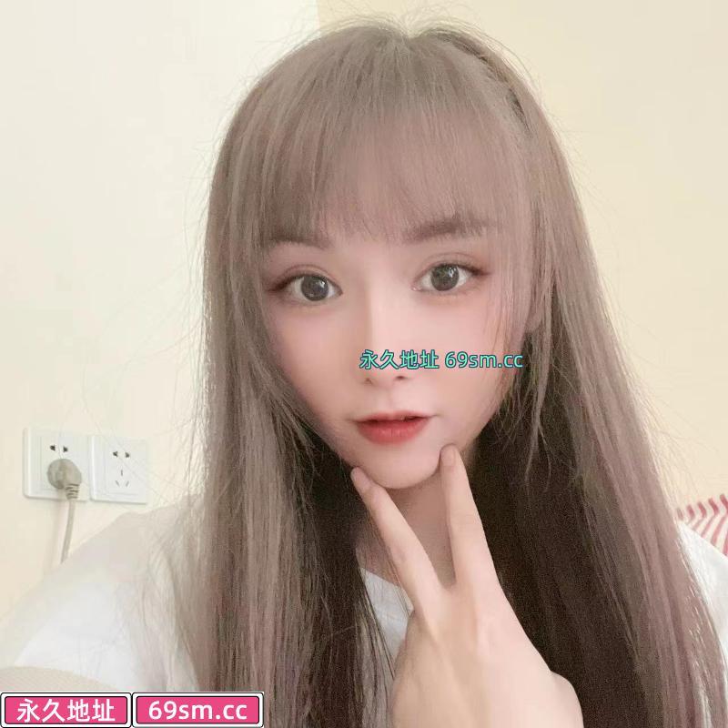武侯白嫩巨乳御姐妍妍