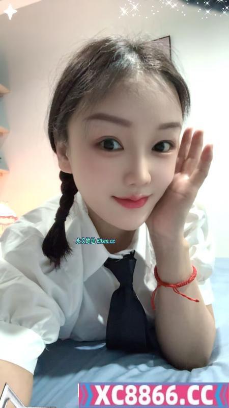 纯欲小姐姐依依