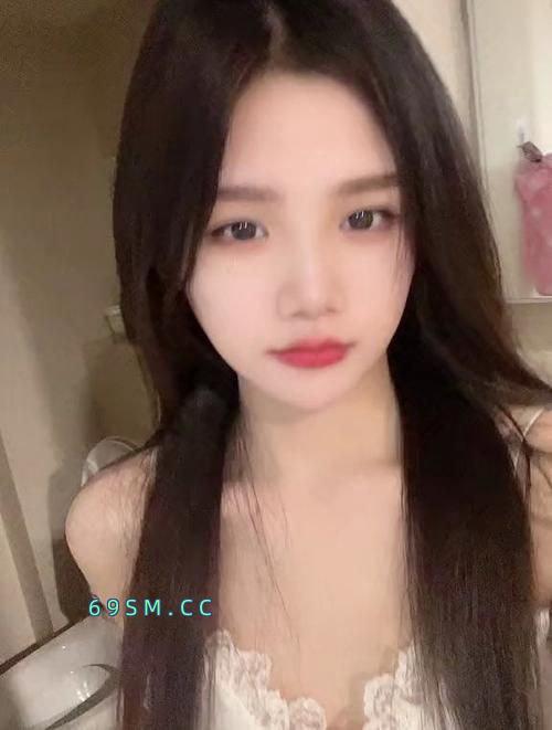 嫩的出水小妹