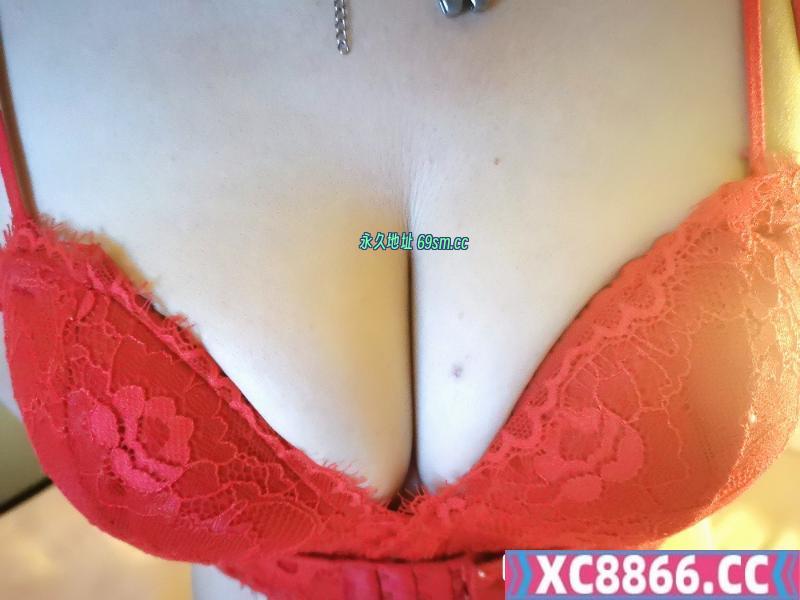 长宁丰乳肉臀熟女人妻