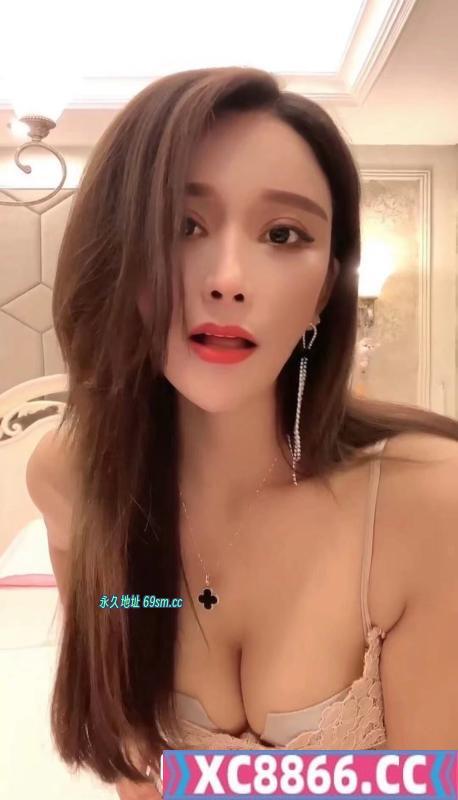 巨乳反差骚浪御姐