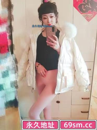 快餐小少妇