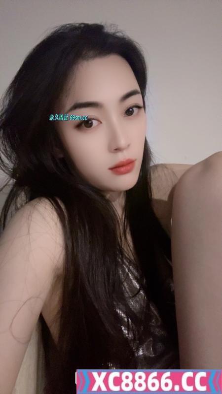 长腿美少妇