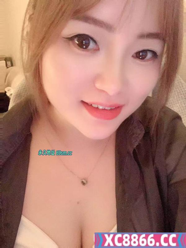 蜀山深喉舌舔骚货