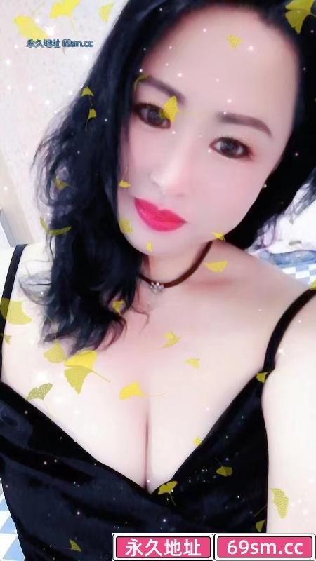 小巧玲珑的东北少妇