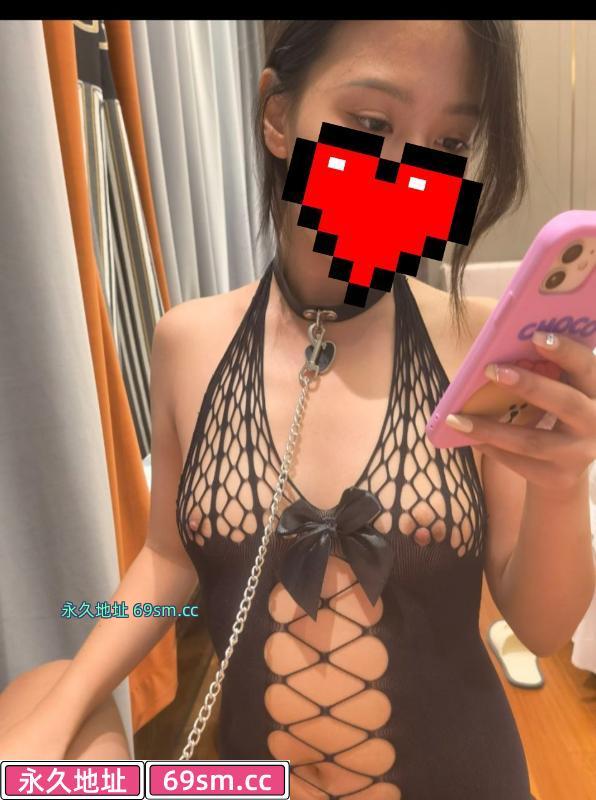 光谷世界城莞式服柠檬