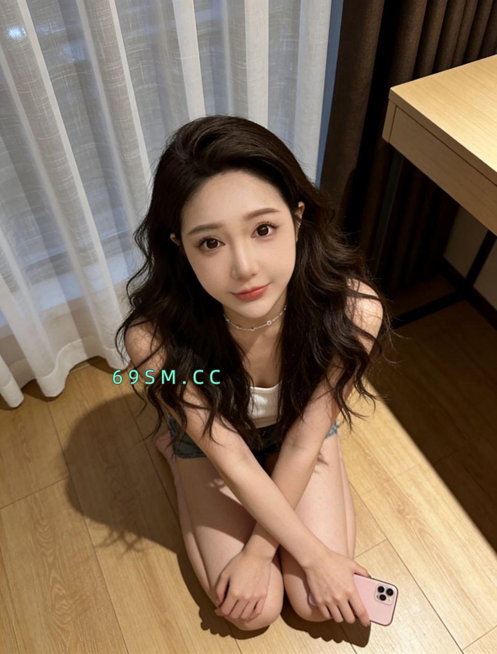 三通巨乳兼职小妹