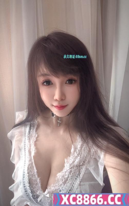 肤白好身材梦瑶