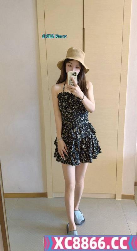 苗条身材颜值妹子