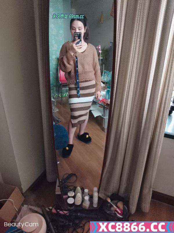 汉口火车站小姐姐